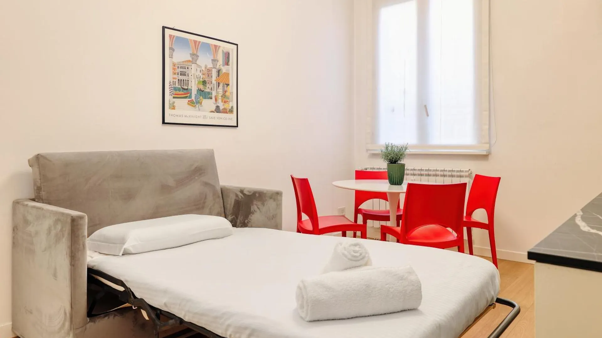Joivy Cute 1Br Flat Near The City Centre Milan Apartment
